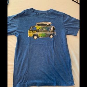 Quicksilver surf style t-shirt/ surf bus logo